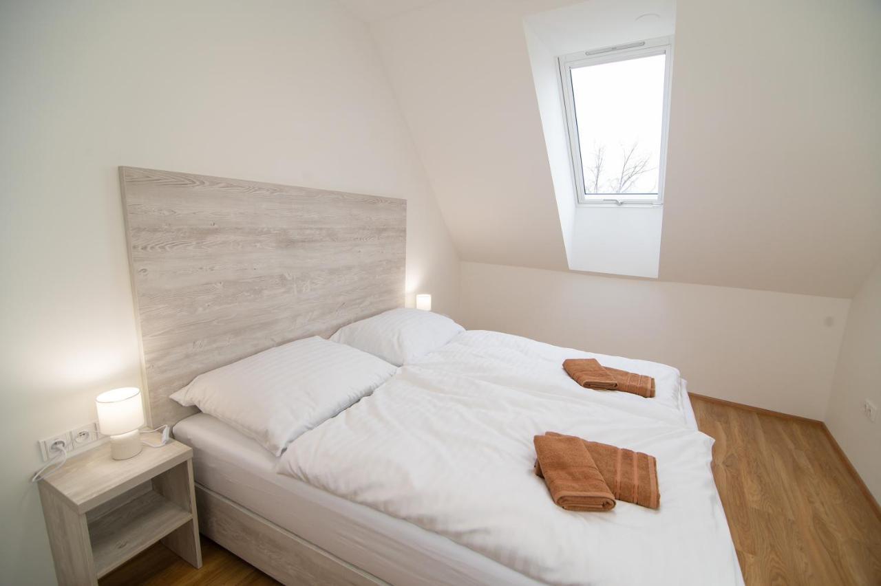 Penzion U Vinare Mikulov Exterior foto